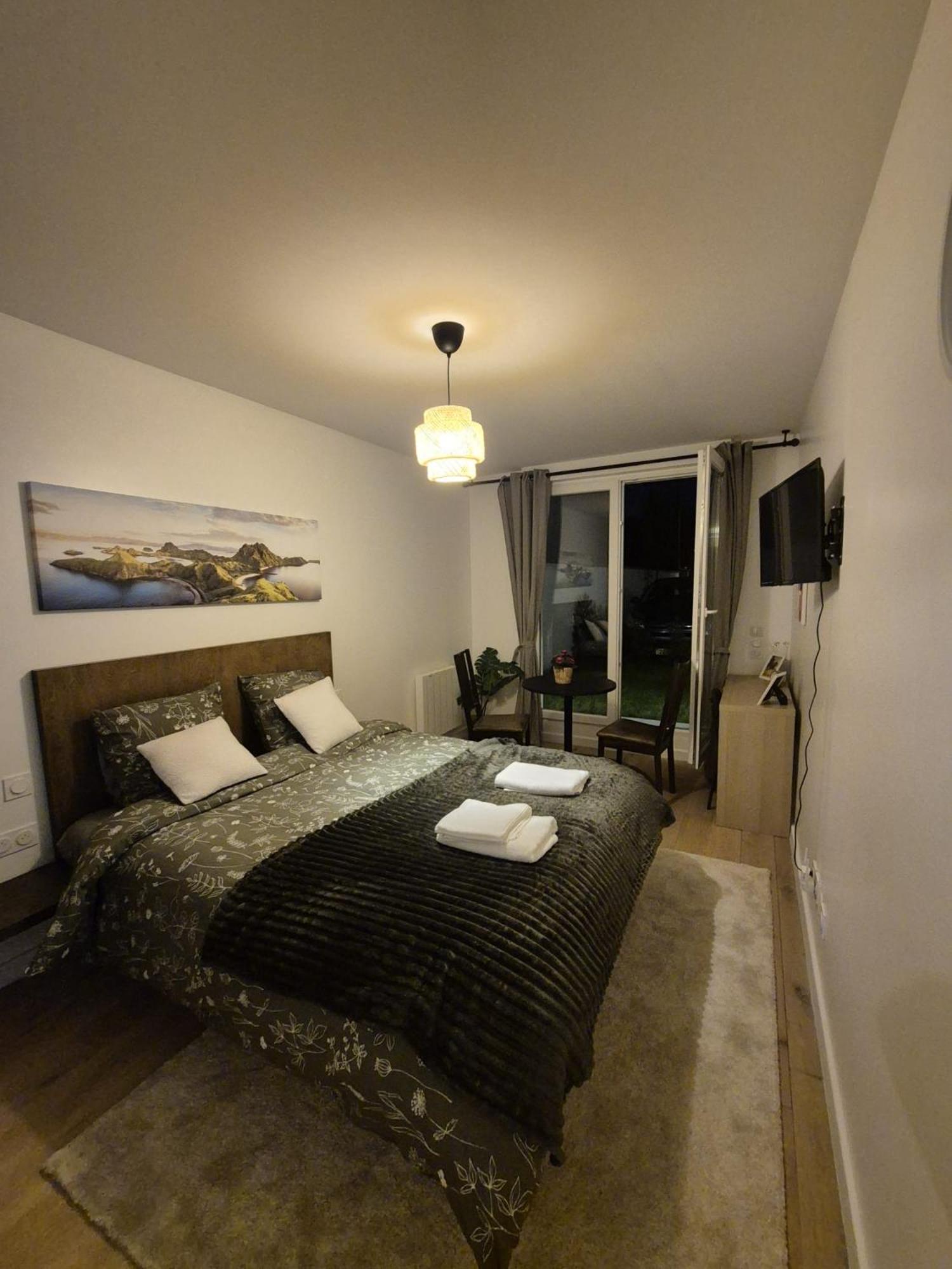 Mir - Chambre 1 Athis-Mons Exterior foto
